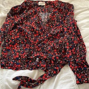 Floral wrap top